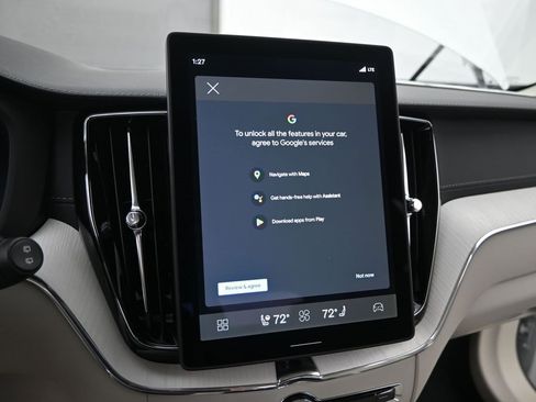 New 2026 Volvo XC60 B5 Ultra w/ Protection Package Premier image 23