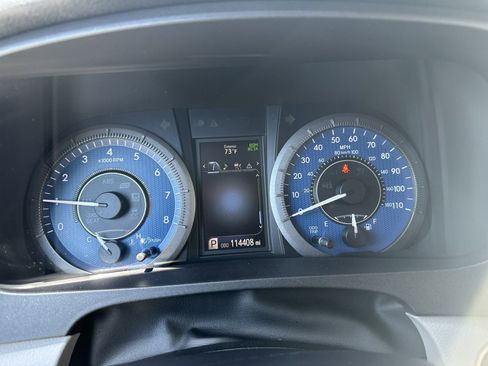 Used 2020 Toyota Sienna XLE FWD image 28