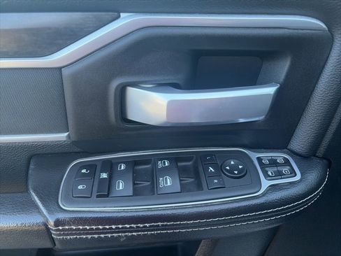 Used 2024 RAM 2500 Big Horn w/ Off Road Package image 14