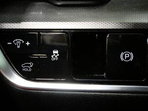 Used 2023 Kia Sportage SX image 14