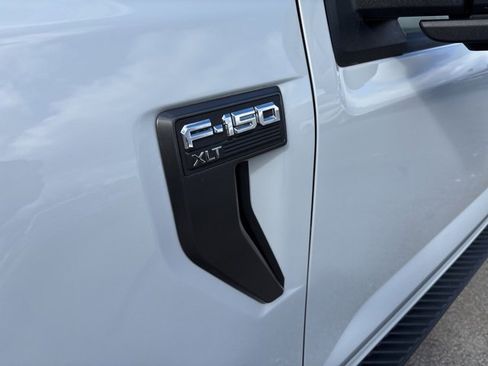 Used 2022 Ford F150 XLT w/ Equipment Group 302A High image 13