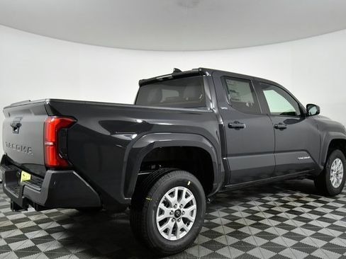 New 2026 Toyota Tacoma SR5 image 10