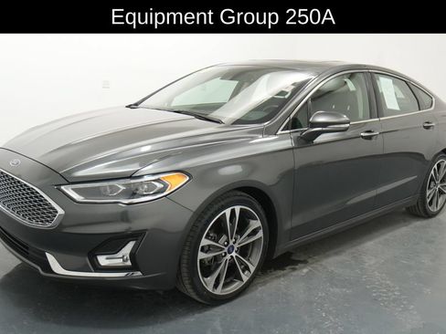 Used 2020 Ford Fusion Titanium FWD image 3