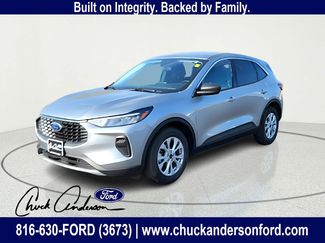 Used 2024 Ford Escape Active w/ Cold Weather Package FWD video 2