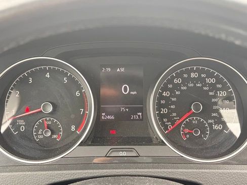 Used 2018 Volkswagen Golf Alltrack AWD/4WD image 8