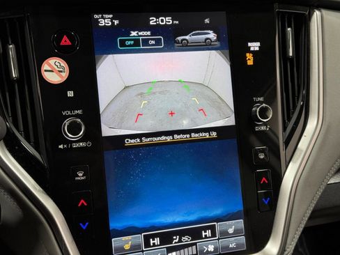 Used 2024 Subaru Outback Premium image 28