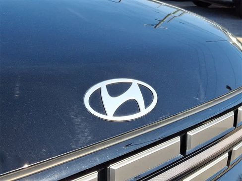 Used 2024 Hyundai Santa Fe SEL image 30