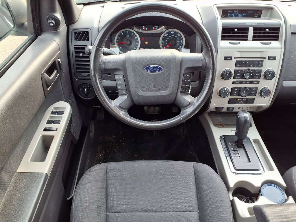 Used 2011 Ford Escape XLT w/ 201A Rapid Spec Order Code AWD/4WD image 11