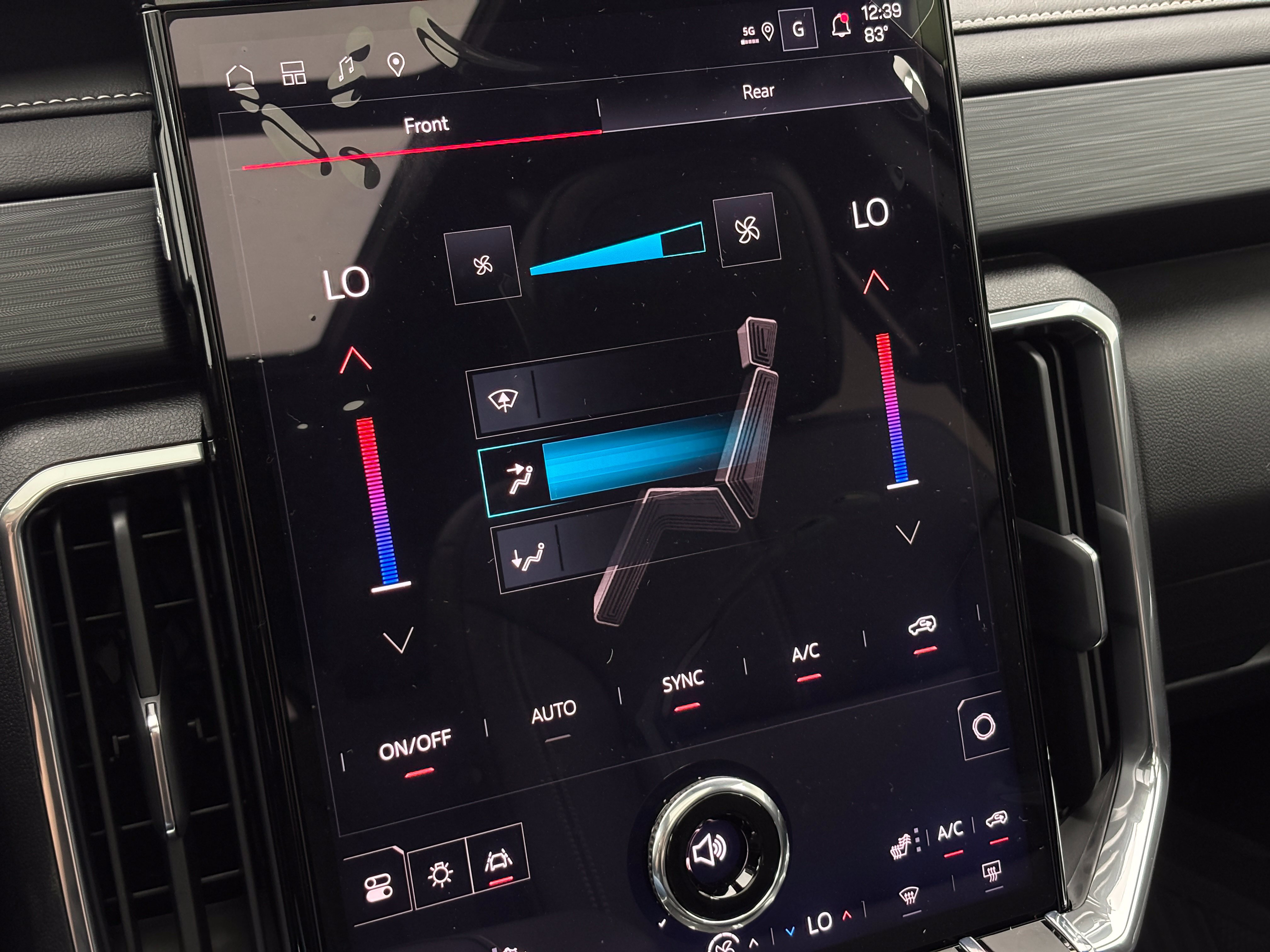 New 2027 GMC Acadia Elevation w/ Black Edition AWD/4WD image 30