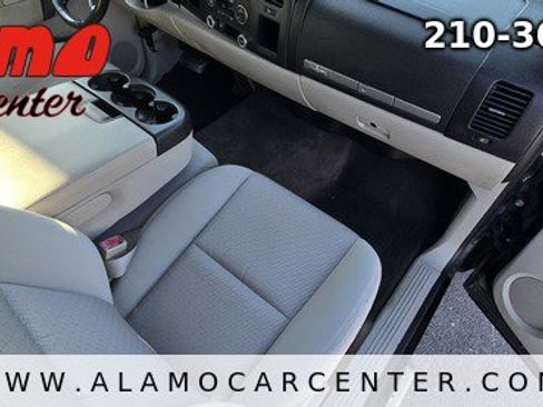 Used 2011 Chevrolet Silverado 1500 LT w/ Texas Edition image 18