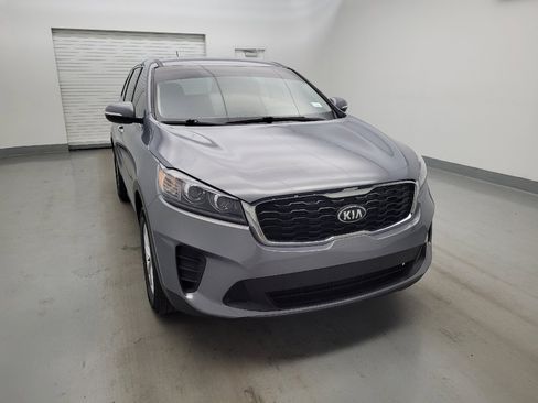 Used 2020 Kia Sorento LX FWD image 14