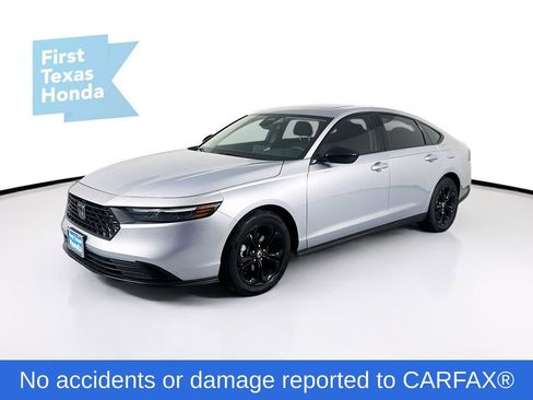 Used 2025 Honda Accord SE image 3