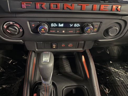 Used 2025 Nissan Frontier PRO-4X w/ Interior Protection Package AWD/4WD image 29