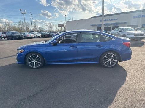 Used 2022 Honda Civic Touring image 19