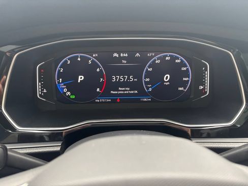 Used 2024 Volkswagen Jetta GLI Autobahn FWD image 18