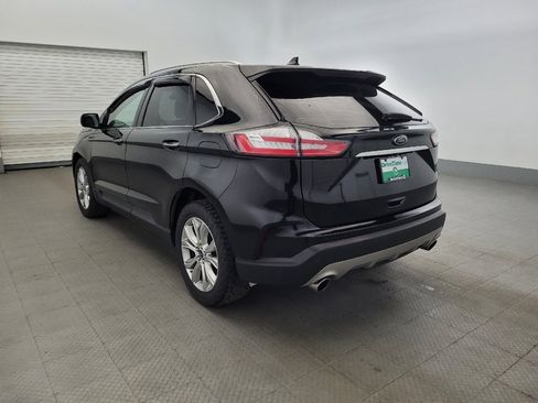 Used 2019 Ford Edge Titanium AWD/4WD image 5