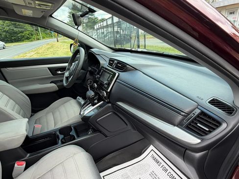 Used 2017 Honda CR-V LX image 12