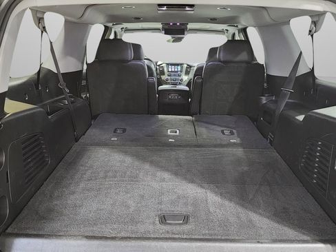 Used 2018 GMC Yukon XL SLT w/ Open Road Package AWD/4WD image 32