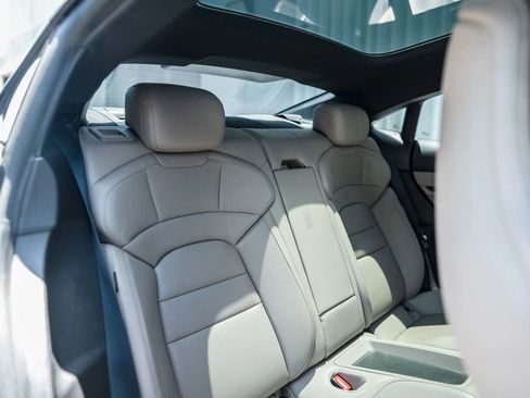 Used 2021 Porsche Taycan RWD image 27