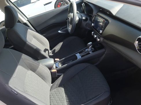 Used 2023 Nissan Kicks SV image 26