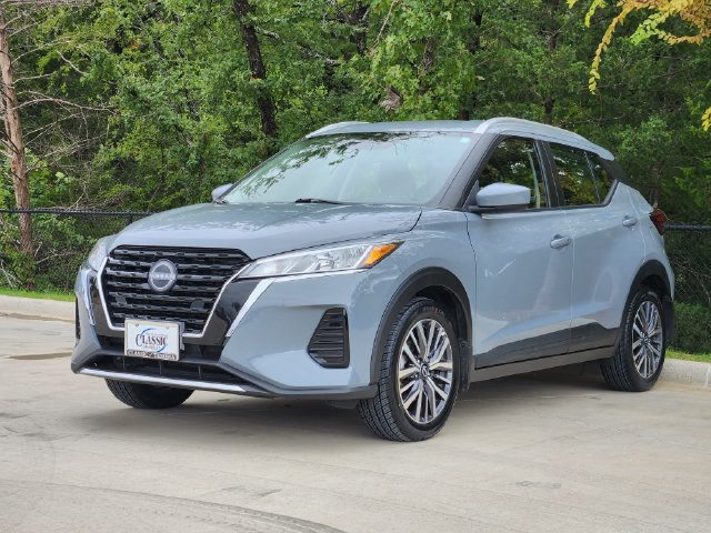 Used 2024 Nissan Kicks SV FWD image 4