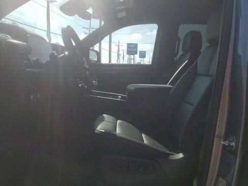 Certified 2025 Chevrolet Tahoe RST w/ RST Performance Edition image 8