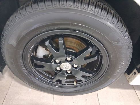 Used 2012 Toyota Prius Two image 7