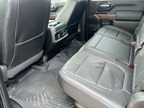 Used 2022 Chevrolet Silverado 2500 High Country image 18