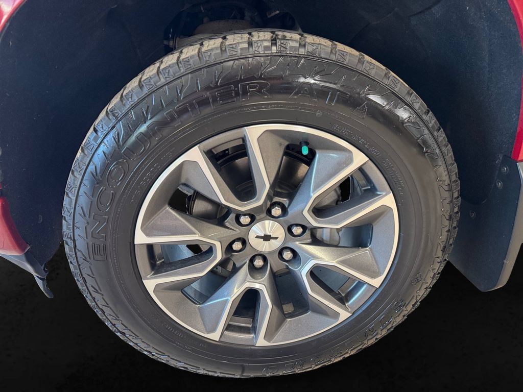 Used 2019 Chevrolet Silverado 1500 RST w/ All-Star Edition AWD/4WD image 9