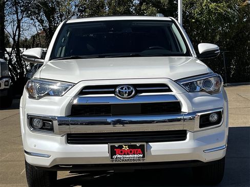 Used 2020 Toyota 4Runner Limited image 7