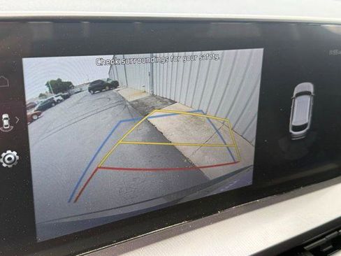 Used 2025 Kia Telluride S AWD/4WD image 14