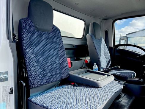 New 2025 Chevrolet Low Cab Forward image 12