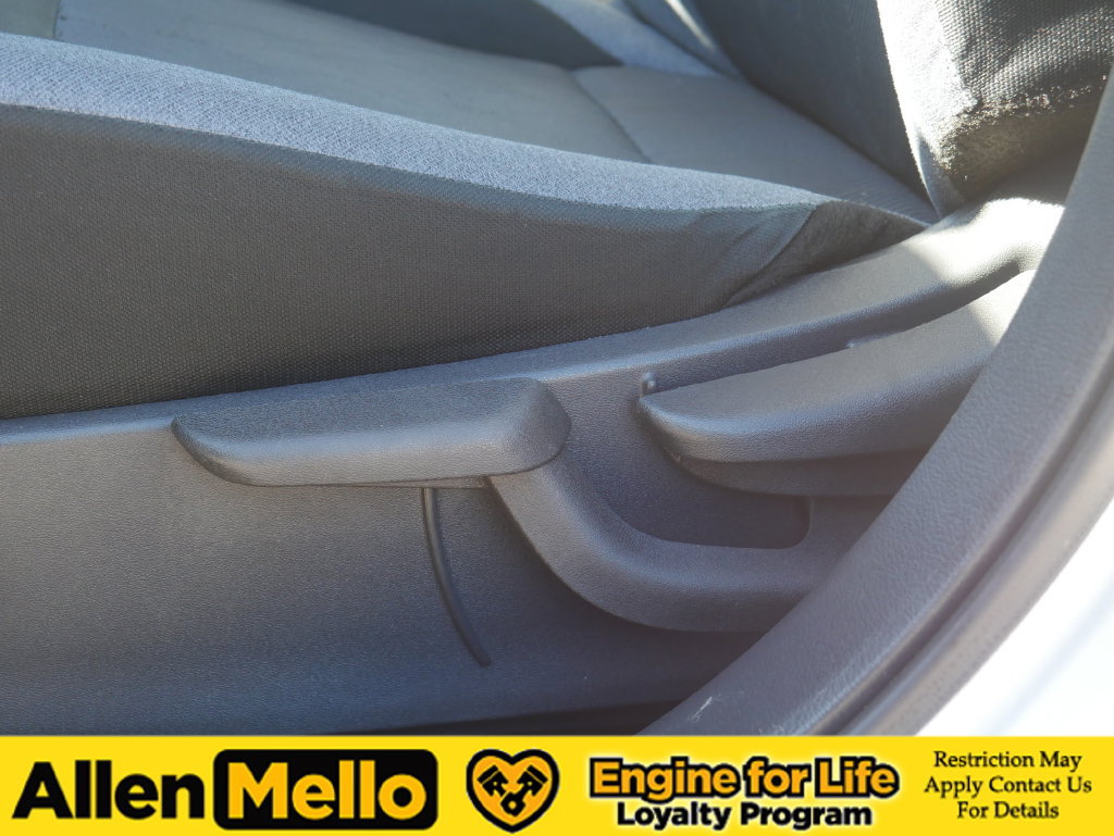 Used 2024 Nissan Versa SV FWD image 13