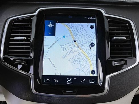 Used 2021 Volvo XC90 T6 Inscription w/ Lounge Package AWD/4WD image 17
