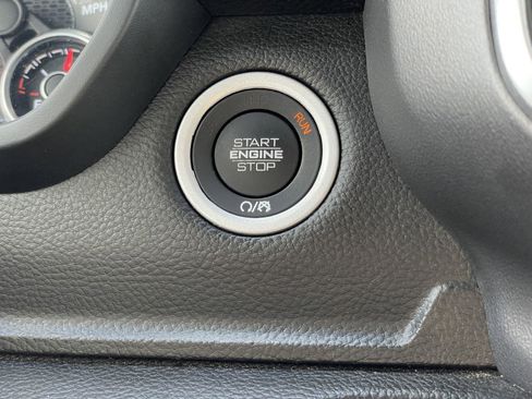 Certified 2022 RAM 1500 Big Horn image 28