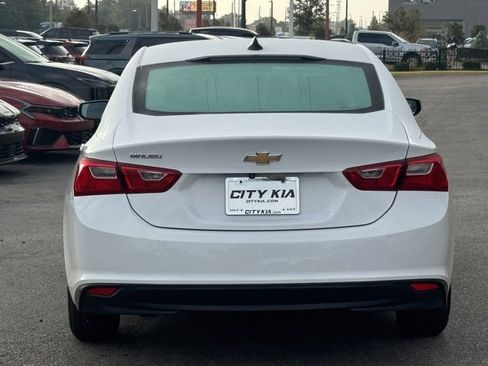 Used 2023 Chevrolet Malibu LS image 6