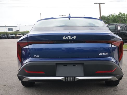 Used 2026 Kia K4 FWD image 3