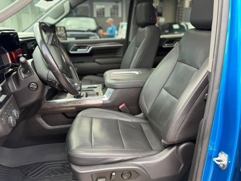 Used 2022 Chevrolet Silverado 1500 LTZ w/ LTZ Premium Texas Edition AWD/4WD image 8