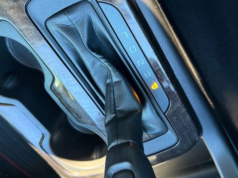 Used 2019 GMC Canyon SLE w/ Elevation Edition image 20