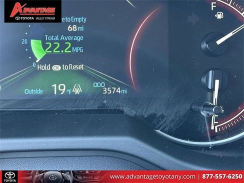 Certified 2025 Toyota RAV4 LE image 30