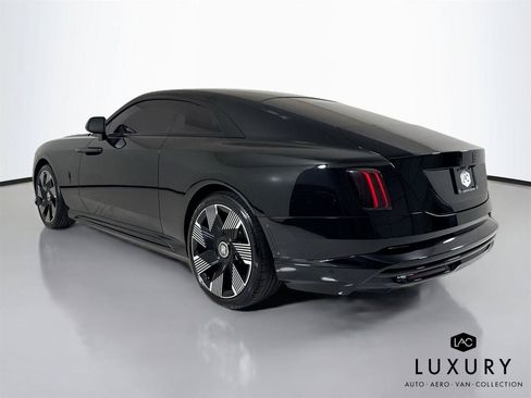 Used 2024 Rolls-Royce Spectre w/ Spectre Launch Package AWD/4WD image 8
