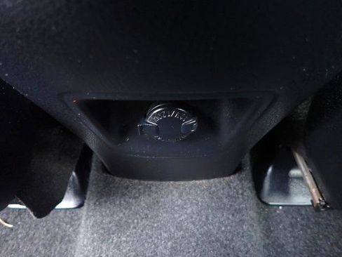 Certified 2017 Toyota RAV4 XLE image 18