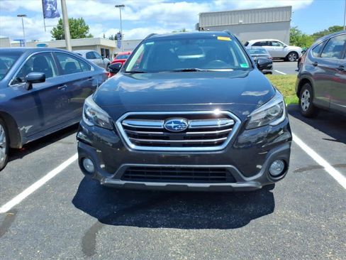 Used 2019 Subaru Outback 2.5i Touring AWD/4WD image 5