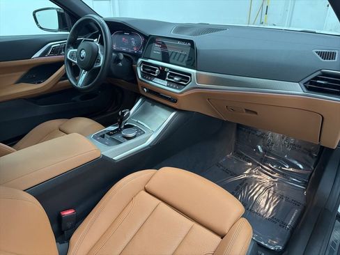 Used 2023 BMW M440i Convertible w/ Premium Package image 21