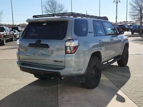 Used 2017 Toyota 4Runner TRD Pro image 4