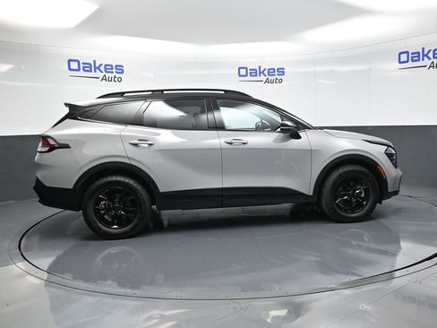 Certified 2025 Kia Sportage X-Pro image 9
