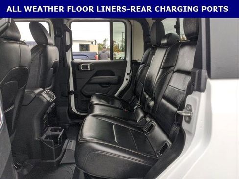 Certified 2022 Jeep Gladiator Overland w/ Popular Equipment Package image 17