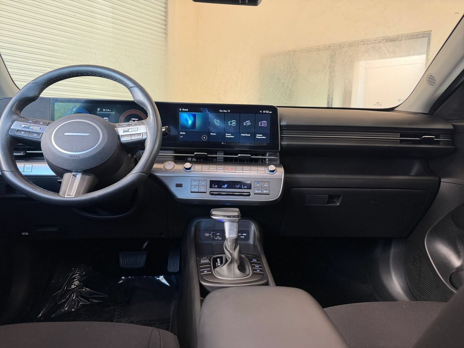 Used 2026 Hyundai Kona SEL Sport FWD image 32