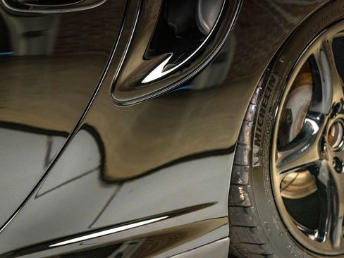 Used 2003 Porsche 911 Turbo image 28