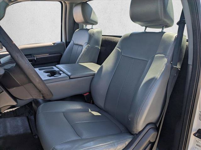 Used 2016 Ford F550 2WD Regular Cab Super Duty image 10